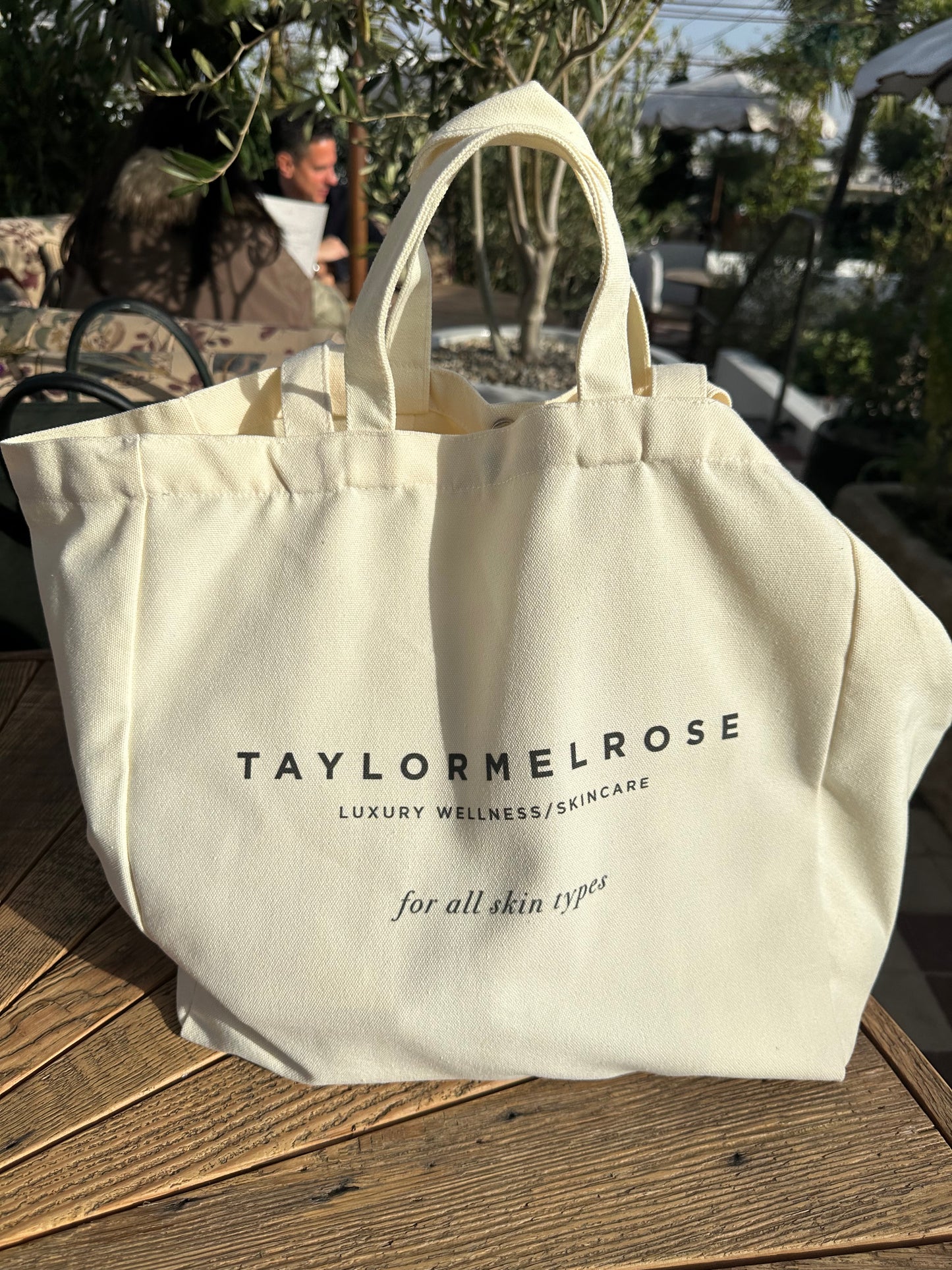 Taylor Melrose Canvas Tote Bag – Durable, Versatile, and On-Trend